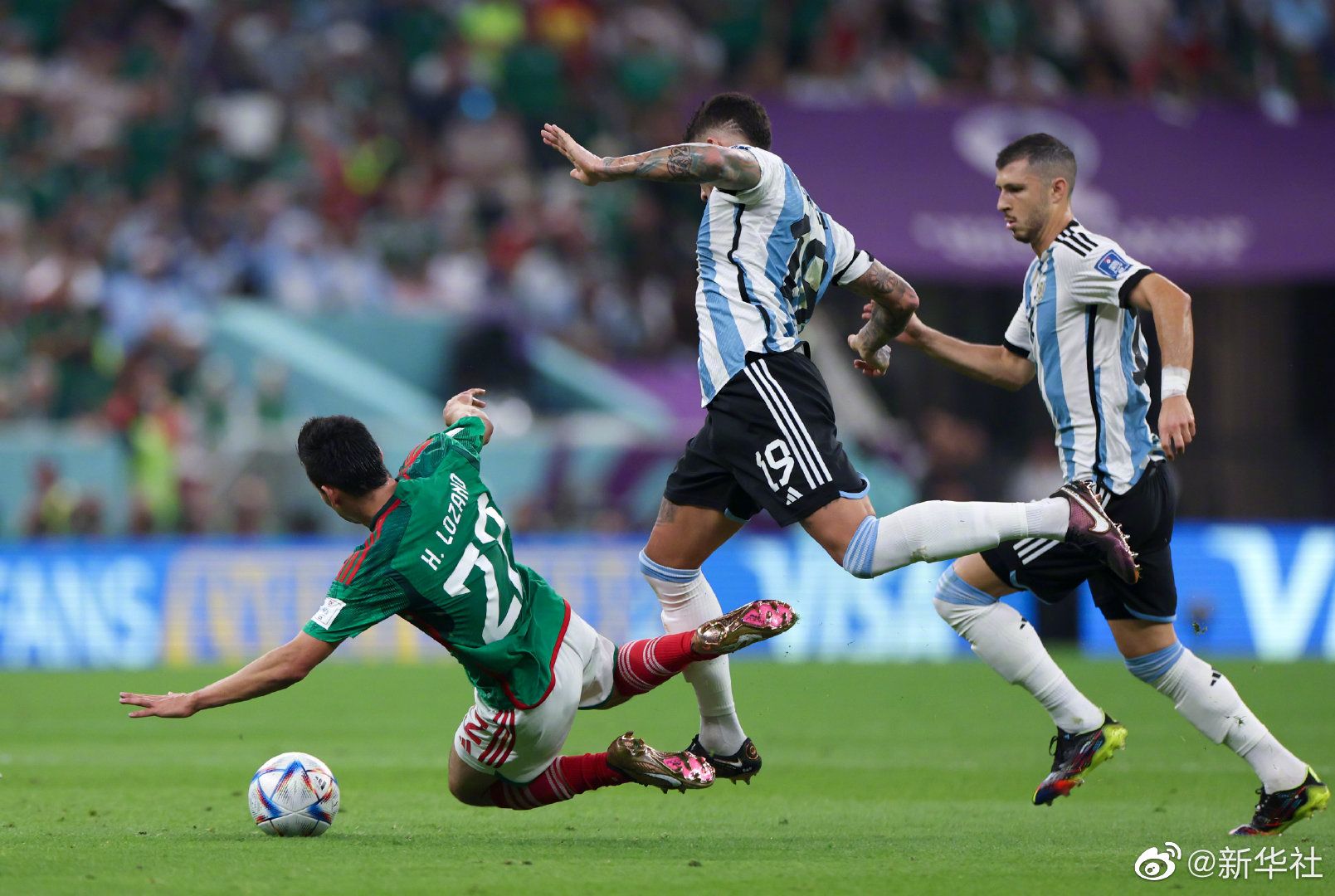 梅西远射破门,巴萨暴力胜利 梅西远射破门,巴萨暴力胜利