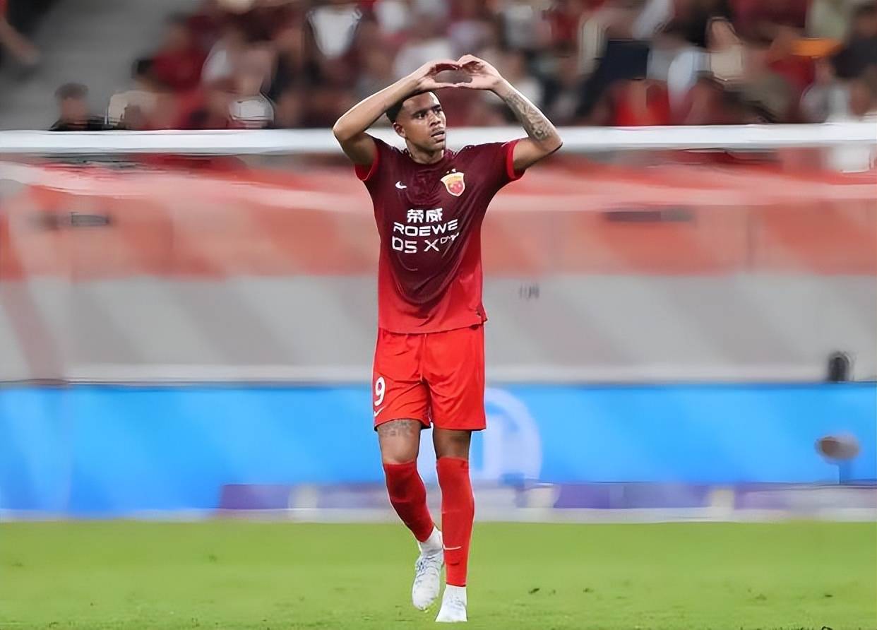 关于本土球员崭露头角挑战外援实力的信息 关于本土球员崭露头角挑战外援实力的信息