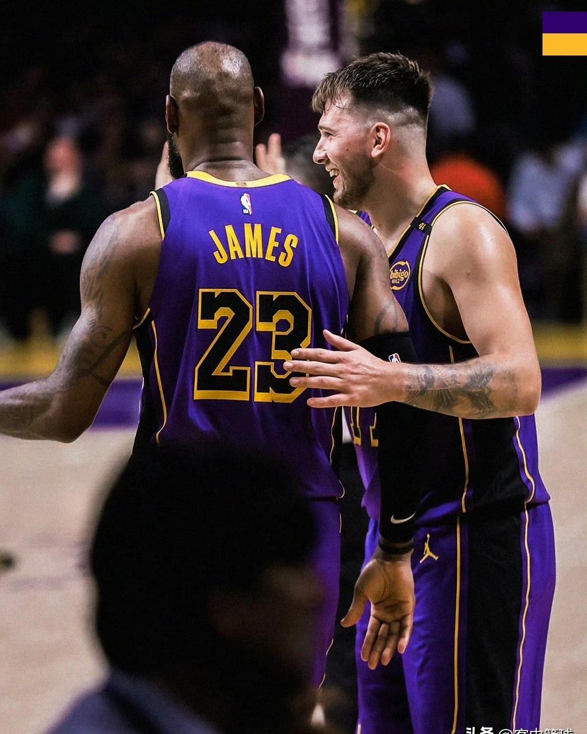 九游体育-詹皇出征东部，携手新队友保持不败的简单介绍