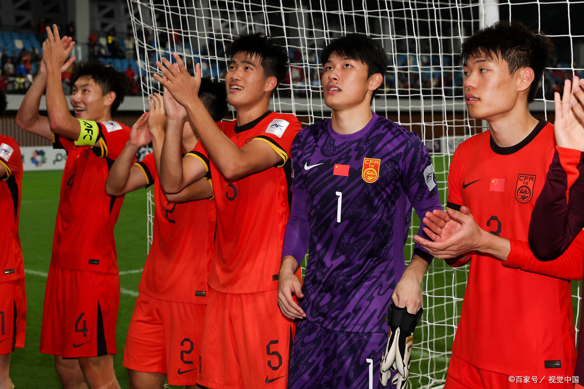 9you娱乐-包含卓越表现：中国队在赛场上展现出色的实力的词条