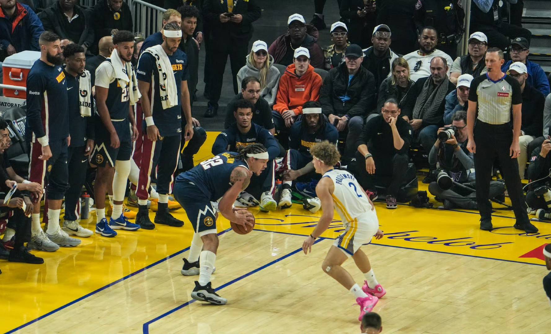 勇士客场击败黄蜂,取得关键胜利的简单介绍 勇士客场击败黄蜂,取得关键胜利的简单介绍