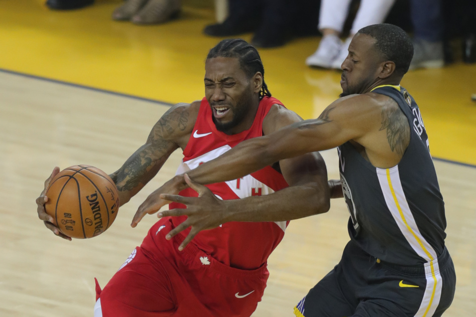 包含丹麦队险胜法国队，黄鸭组合状态火热的词条