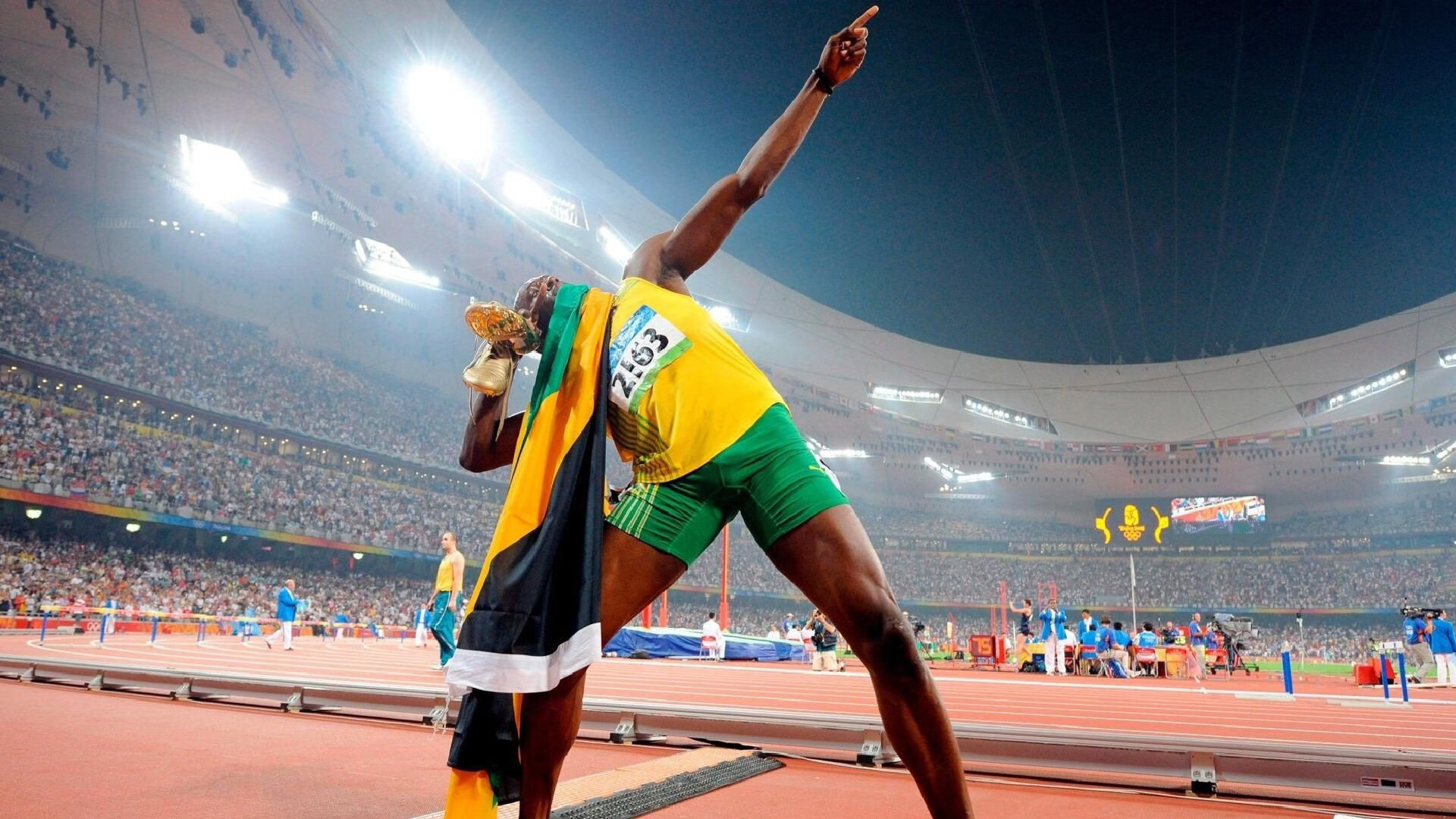 拉什福德数据全面爆发，拜仁提前终结悬念，墨西哥赛场成新焦点？