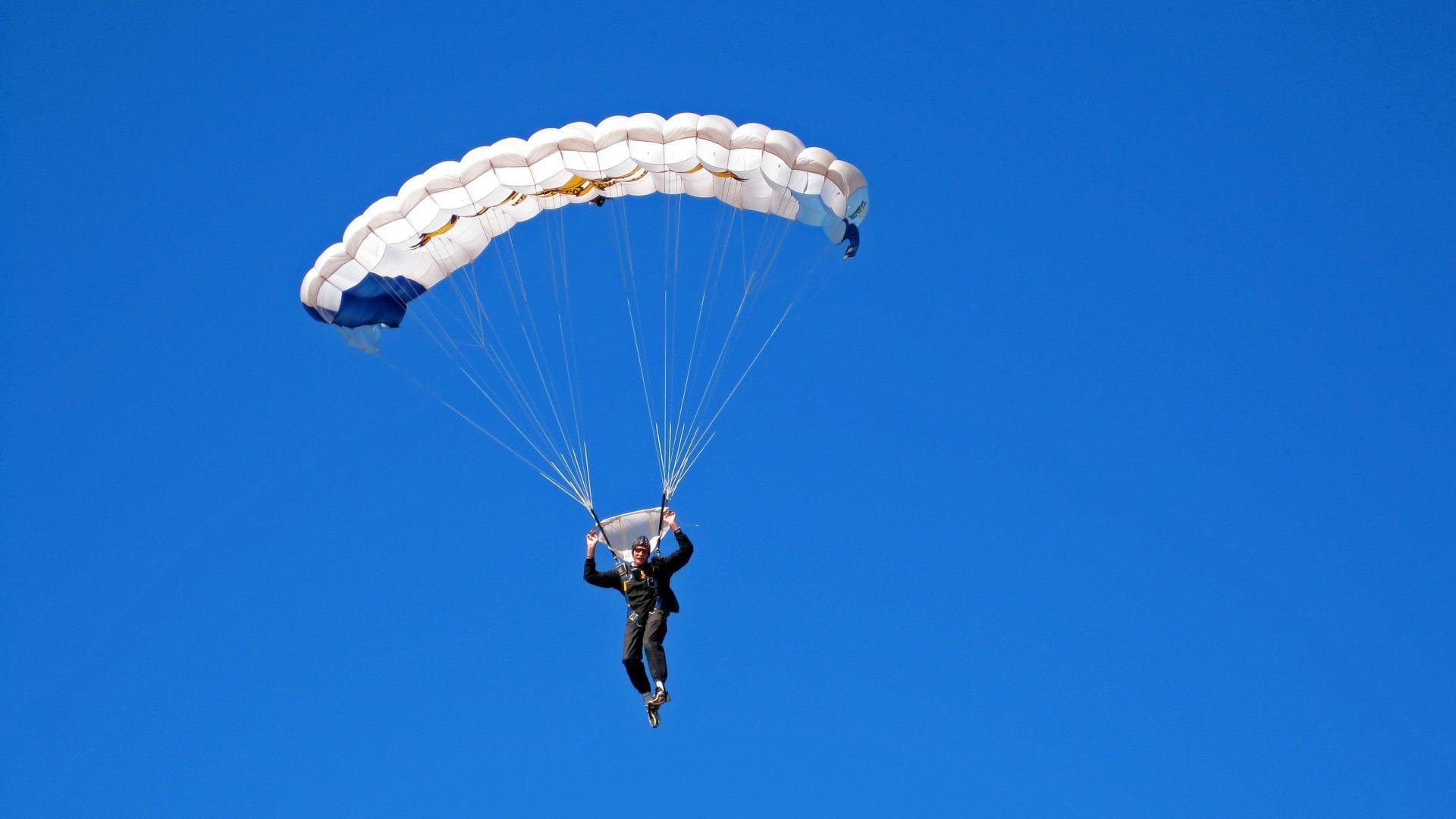 火箭爆冷骑士,武切维奇成为关键先生